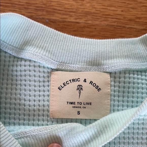 Electric & Rose Blue and White Tie-Dye Sweatshirt thermal Shorts Set - Picture 2 of 4